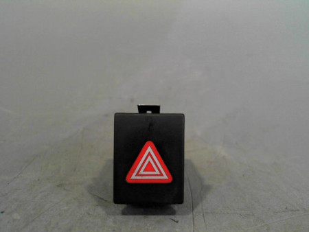 BOUTON DE WARNING VOLKSWAGEN POLO 2008