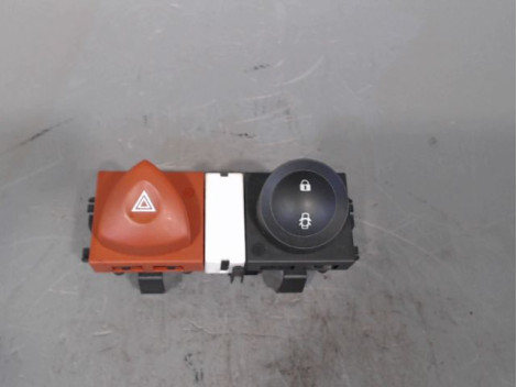 BOUTON DE WARNING RENAULT MEGANE II PH2 2006-