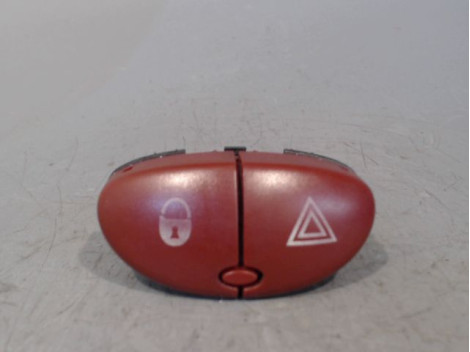 BOUTON DE WARNING PEUGEOT 206 5P