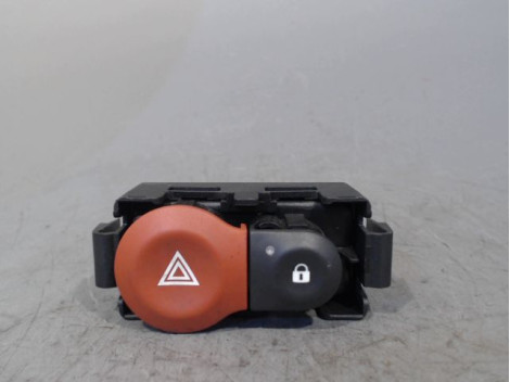 BOUTON DE WARNING RENAULT CLIO III 2009-