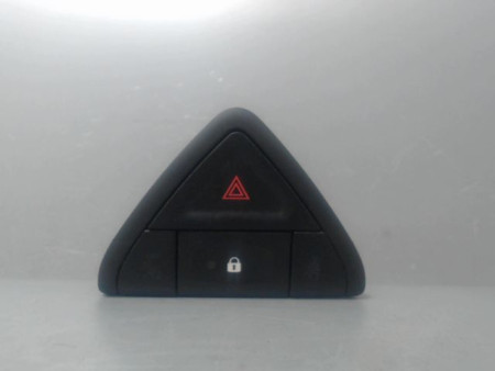 BOUTON DE WARNING RENAULT KOLEOS 2012