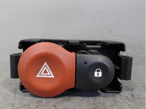 BOUTON DE WARNING RENAULT CLIO III 2005-