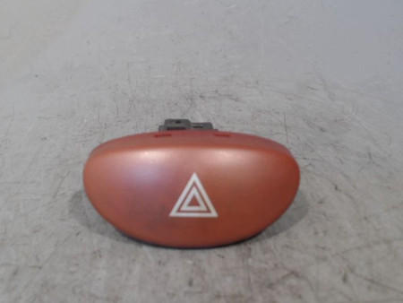 BOUTON DE WARNING PEUGEOT 206 2003