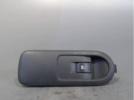 COMMANDE LEVE-GLACE PORTE AVD RENAULT SCENIC II PH1 02-06