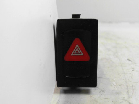 BOUTON DE WARNING VOLKSWAGEN PASSAT 96-2000