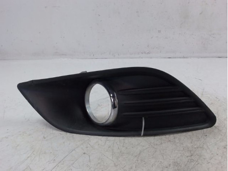 OBTURATEUR PHARE ADDITIONNEL GAUCHE PARE-CHOC AVANT FORD FOCUS 2008-