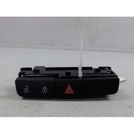 BOUTON DE WARNING OPEL INSIGNIA