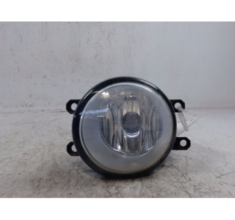 PHARE ANTIBROUILLARD AVANT GAUCHE TOYOTA AVENSIS 2003-