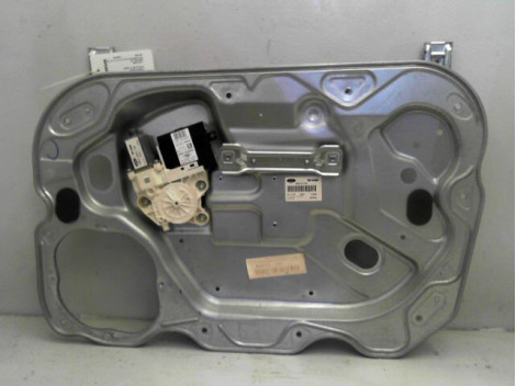 MECANISME+MOTEUR LEVE-GLACE AVANT DROIT FORD FOCUS 2008-