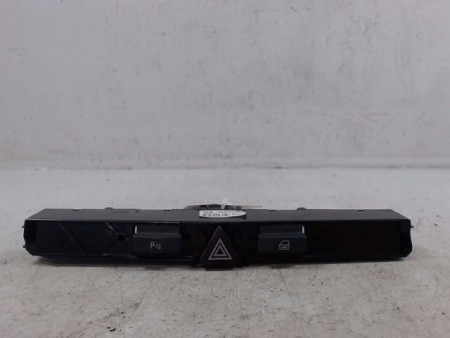 BOUTON DE WARNING OPEL ZAFIRA 2006-