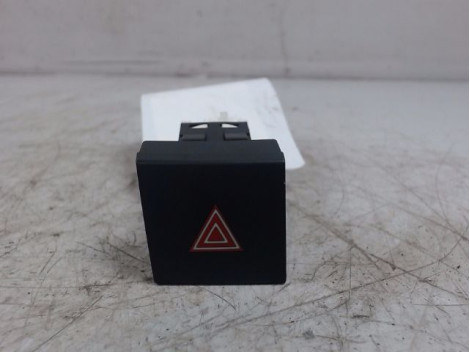 BOUTON DE WARNING PEUGEOT 508 2010-