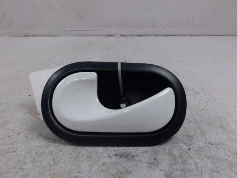 POIGNEE INTERIEURE PORTE AVANT GAUCHE RENAULT TWINGO 2 2010-