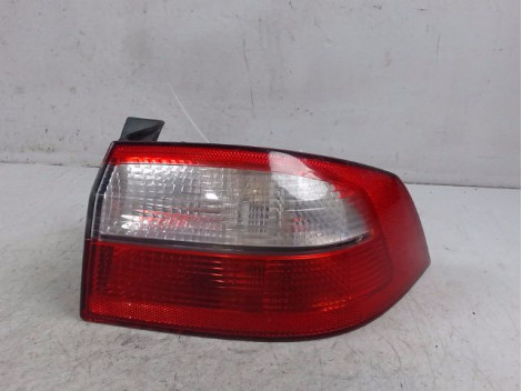 FEU ARRIERE DROIT RENAULT LAGUNA II 00-2005