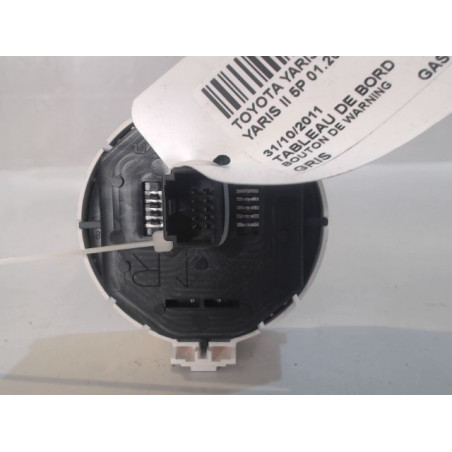 BOUTON DE WARNING TOYOTA YARIS II 2010-