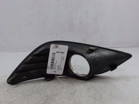 OBTURATEUR PHARE ADDITIONNEL GAUCHE PARE-CHOC AVANT FORD FOCUS 2008-