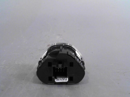 BOUTON DE WARNING OPEL CORSA 2000-8.2003