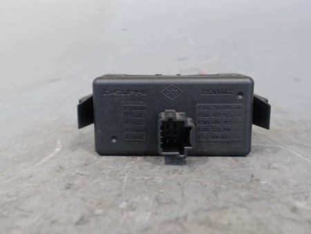 BOUTON DE WARNING RENAULT CLIO III 2007-