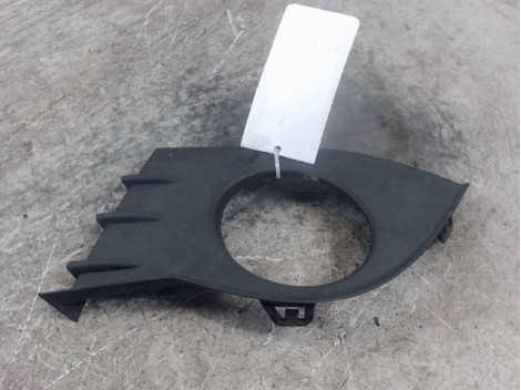 OBTURATEUR PHARE ADDITIONNEL GAUCHE PARE-CHOC AVANT RENAULT CLIO III 2007-