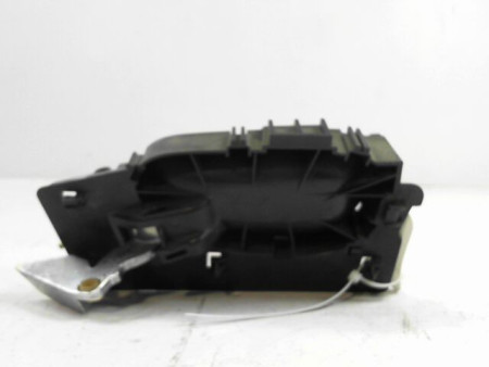 POIGNEE INTERIEURE PORTE AVANT GAUCHE PEUGEOT 307 2001-2005