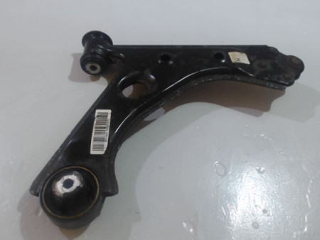 TRIANGLE INFERIEUR AVANT GAUCHE FIAT GRANDE PUNTO 2005-