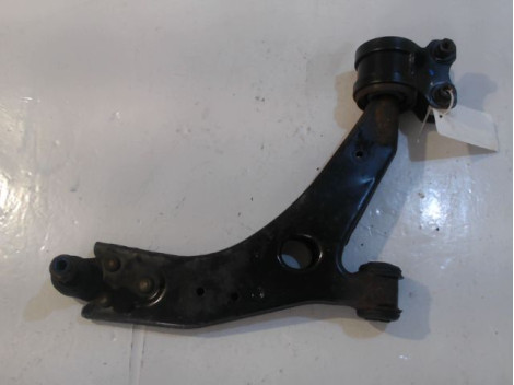 TRIANGLE INFERIEUR AVANT DROIT FORD FOCUS 04-07