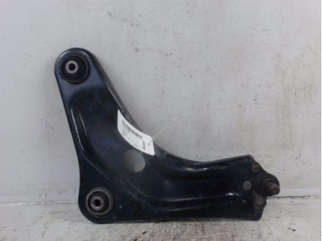 TRIANGLE INFERIEUR AVANT GAUCHE PEUGEOT 207 2011-