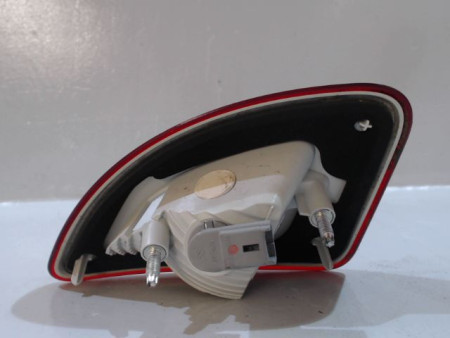 FEU ARRIERE INTERIEUR DROIT RENAULT TWINGO 2 2010-