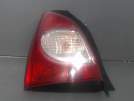 FEU ARRIERE GAUCHE  RENAULT CLIO III 2010-