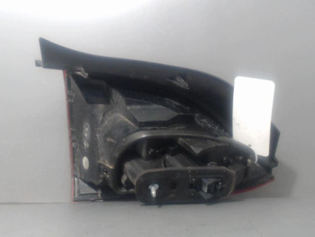 FEU ARRIERE GAUCHE  RENAULT CLIO III 2010-