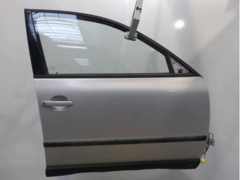 PORTE AVANT DROIT VOLKSWAGEN PASSAT 96-2000