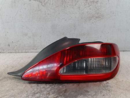 FEU ARRIERE DROIT PEUGEOT 406 COUPE 97-04