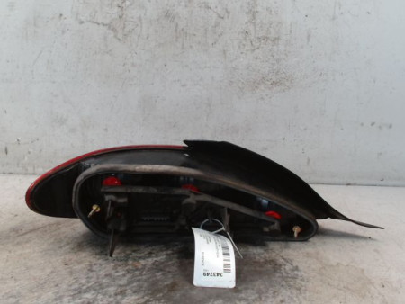 FEU ARRIERE DROIT PEUGEOT 406 COUPE 97-04