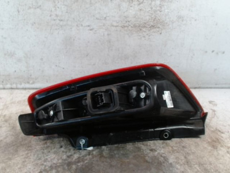 FEU ARRIERE GAUCHE  FIAT GRANDE PUNTO 2005-