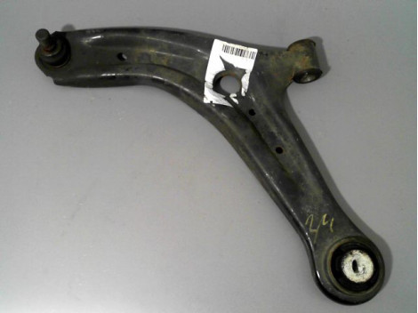 TRIANGLE INFERIEUR AVANT GAUCHE FORD FIESTA 02 -05