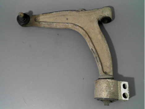 TRIANGLE INFERIEUR AVANT GAUCHE OPEL VECTRA 2005-