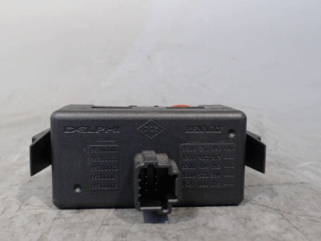 BOUTON DE WARNING RENAULT MODUS 2008-