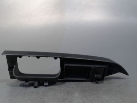 COMMANDE LEVE-GLACE PORTE AVG VOLKSWAGEN TOURAN 07-