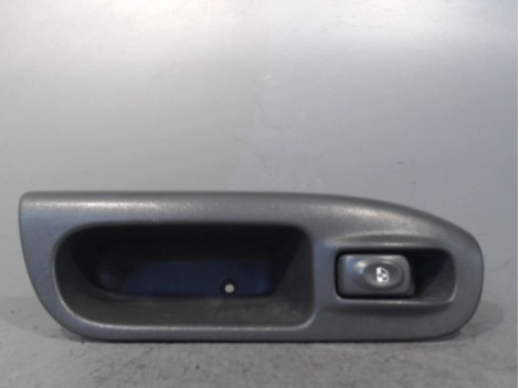 COMMANDE LEVE-GLACE PORTE AVD RENAULT SCENIC I PH2 99-03