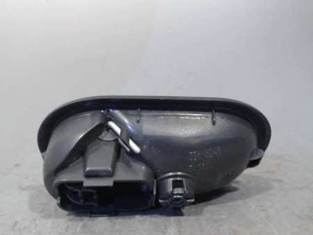 POIGNEE INTERIEURE PORTE ARRIERE DROIT RENAULT CLIO III 2010-