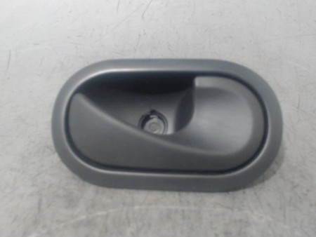 POIGNEE INTERIEURE PORTE AVANT DROIT RENAULT CLIO III 2007-