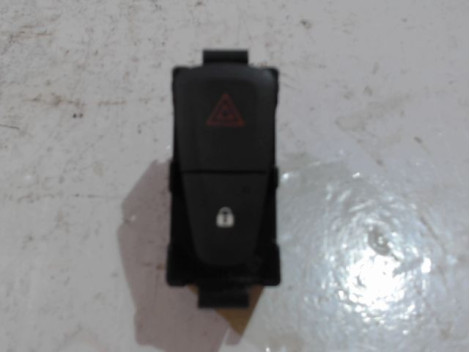 BOUTON DE WARNING DACIA LOGAN MCV 2007-