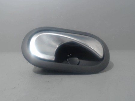 POIGNEE INTERIEURE PORTE AVANT GAUCHE RENAULT SCENIC II 2006-