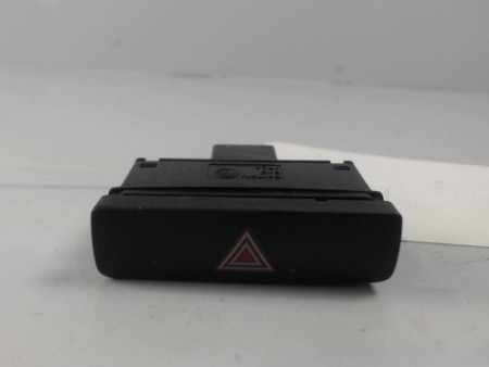 BOUTON DE WARNING VOLKSWAGEN PASSAT 2010-