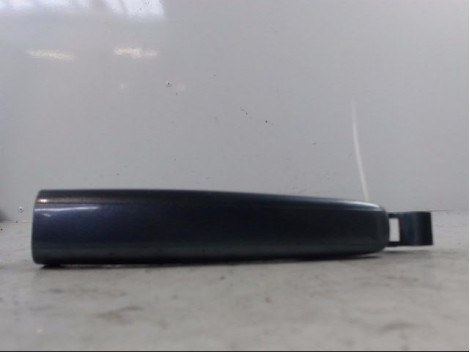 POIGNEE EXTERIEURE PORTE AVANT DROIT PEUGEOT 307 2005-2007