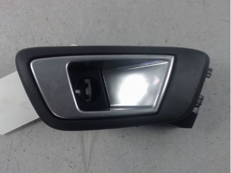 POIGNEE INTERIEURE PORTE ARRIERE DROIT FORD FIESTA 2010-