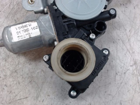 MECANISME+MOTEUR LEVE-GLACE AVANT DROIT TOYOTA COROLLA VERSO 2004-2007