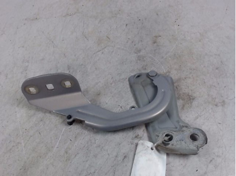 COMPAS DROIT CAPOT FORD FOCUS 2008-