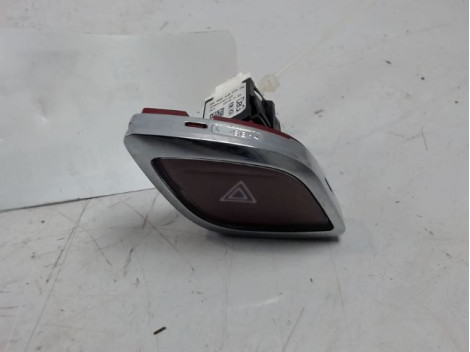 BOUTON DE WARNING CITROEN DS3 2009-