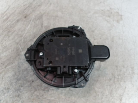 MOTEUR VENTILATEUR CHAUFFAGE TOYOTA PRIUS 2004-