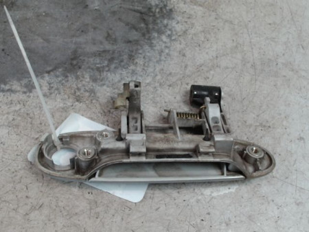 POIGNEE EXTERIEURE PORTE AVANT GAUCHE TOYOTA YARIS -2003